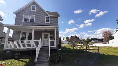 218 Spruce Street, Cresson, PA 16630
