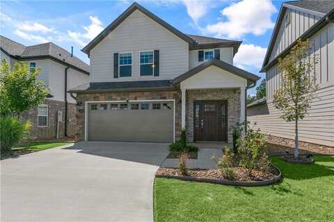 2104 SW Poppy ST, Bentonville, AR 72713