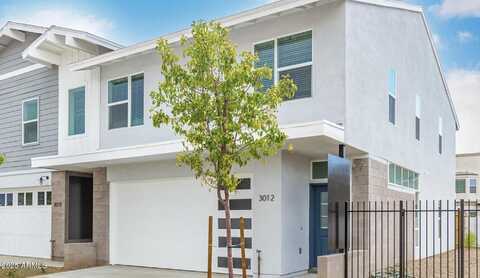3004 N 34TH Street, Phoenix, AZ 85018
