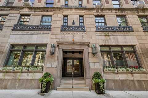 1255 N. State Street, Chicago, IL 60610