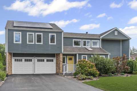 1101 N. Stratford Road, Arlington Heights, IL 60004