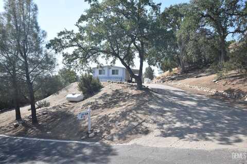 121 Elm Court, Wofford Heights, CA 93285