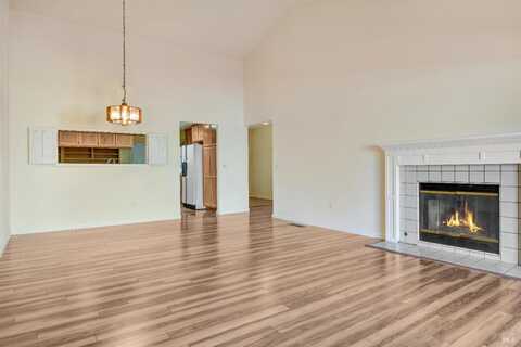 7921 Oakmont Drive, Santa Rosa, CA 95409