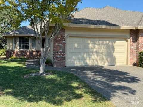 7921 Oakmont Drive, Santa Rosa, CA 95409