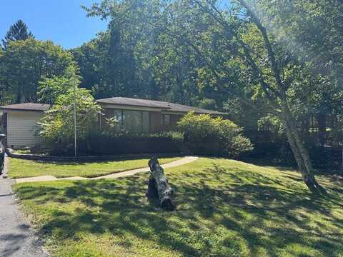 451 Flat Top Rd, SHADY SPRING, WV 25918