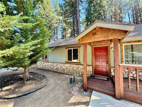 42823 Cedar Avenue, Big Bear Lake, CA 92315