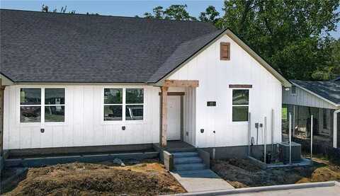 603 North Echols Street, Caldwell, TX 77836