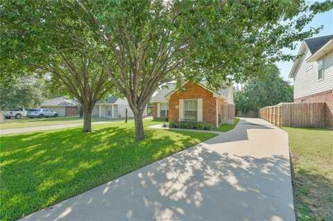 2423 Pintail Loop, College Station, TX 77845