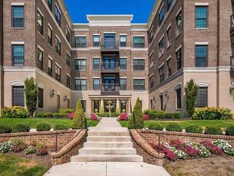 1670 E Broad Street, Columbus, OH 43203