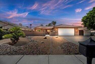 68405 30th Avenue, Cathedral City, CA 92234