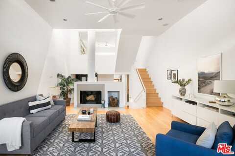 2408 34th St, Santa Monica, CA 90405