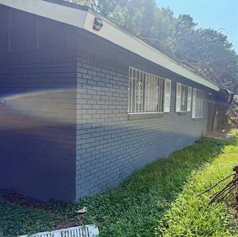 203 CHARLES EDWARD Court, Alexandria, LA 71302