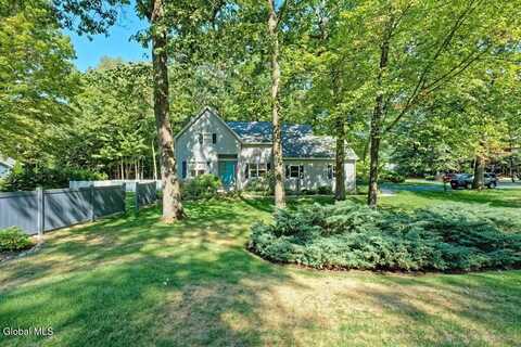 12 Deer Run, Wilton, NY 12831