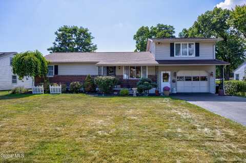 59 Glenville Street, Rotterdam, NY 12306