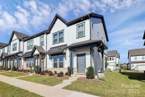 5840 Coulee Lane, Charlotte, NC 28215