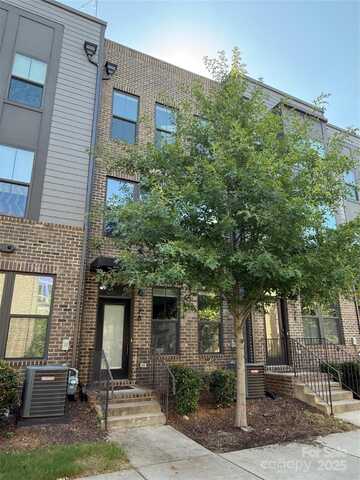 128 Music Hall Way, Charlotte, NC 28203