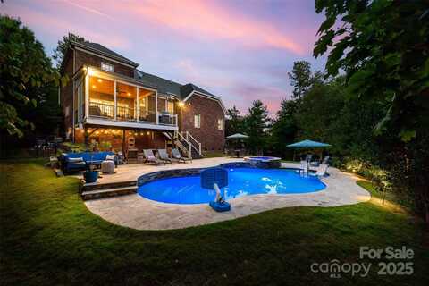 414 Danbury Lane, Tega Cay, SC 29708