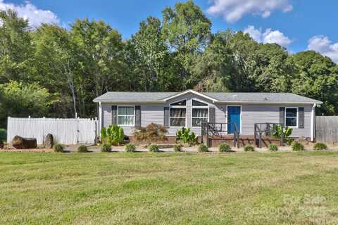 112 Courtney Road, Mocksville, NC 27028