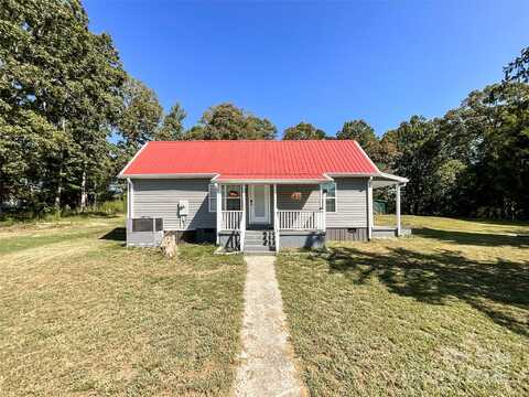 680 Mullinax Circle, Blacksburg, SC 29702