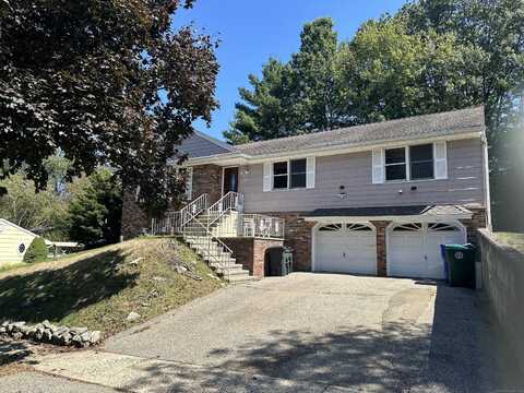 450 Emerald Place, Stratford, CT 06614