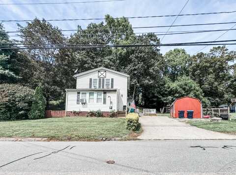 88 Walnut Street, Putnam, CT 06260