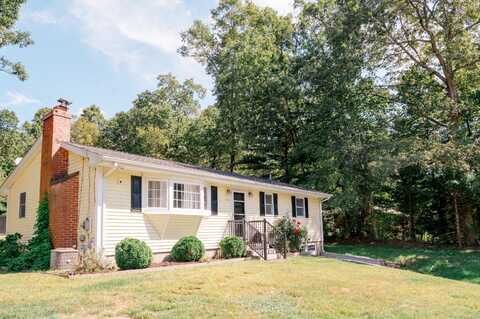 144 Weir Street, Glastonbury, CT 06033
