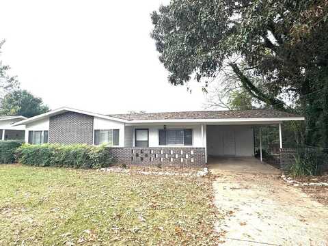 207 Plaza Dr., Daleville, AL 36322