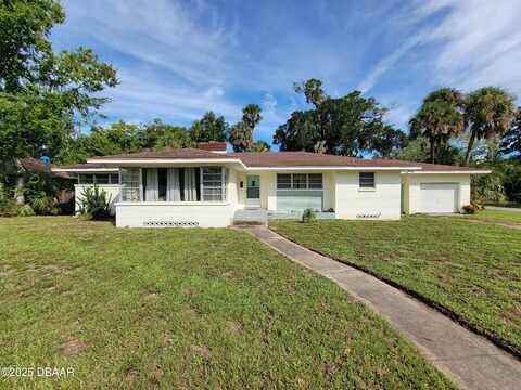 562 South Street, Daytona Beach, FL 32114