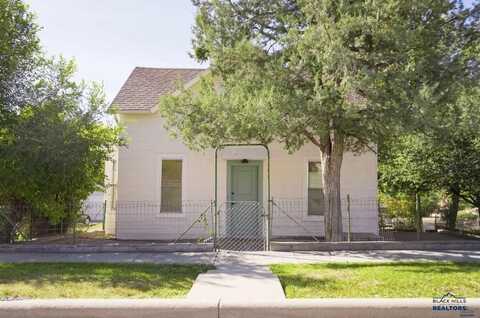 338 N 5TH ST, Hot Springs, SD 57747