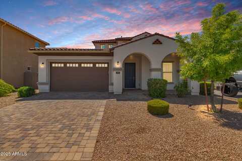 973 E HOLLAND PARK Drive, Gilbert, AZ 85297