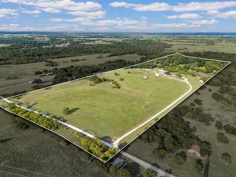 10902 Clear Creek Road W, Sanger, TX 76266
