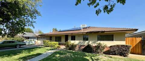 2825 Westgate Drive, Madera, CA 93637
