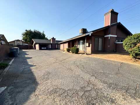 4627 Emmerson Avenue N, Fresno, CA 93722