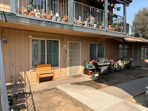 657 Parlier Avenue W, Reedley, CA 93654