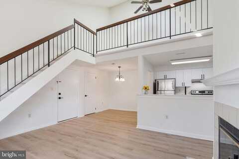 7518 TAMARRON DRIVE, PLAINSBORO, NJ 08536