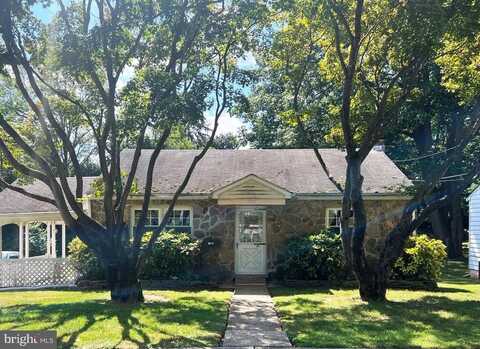 1000 STERIGERE STREET, NORRISTOWN, PA 19401