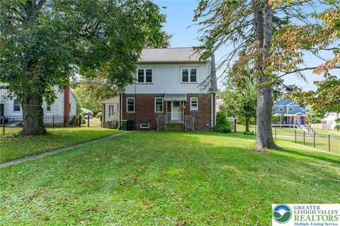 725 E Main Street, Macungie Boro, PA 18062