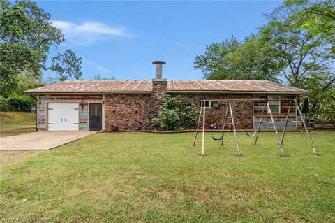 9 Holmes LN, Van Buren, AR 72956