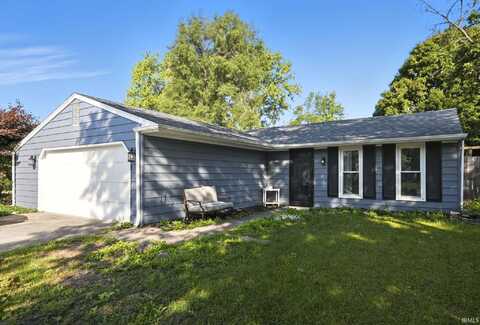 8303 Newfield Drive, Fort Wayne, IN 46815