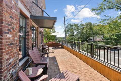 8255 Main Street, Woodstock, GA 30188