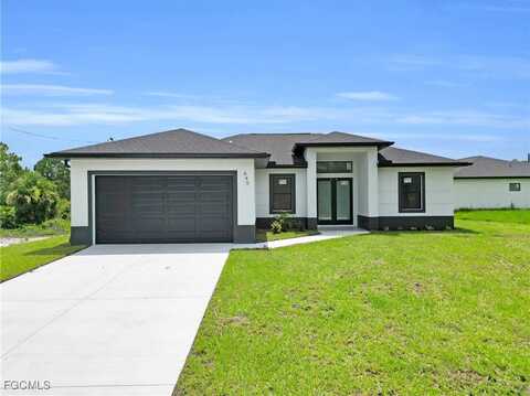 639 Knapp Street, Lehigh Acres, FL 33974
