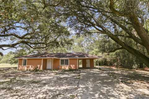6965 Ruston Dr, Baker, LA 70714
