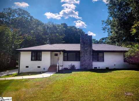 102 Terrace Circle, Simpsonville, SC 29681