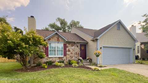 5306 Wild River Ct, Louisville, KY 40229