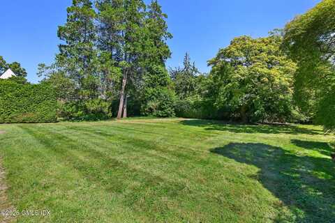 17 Keofferam Road, Old Greenwich, CT 06870