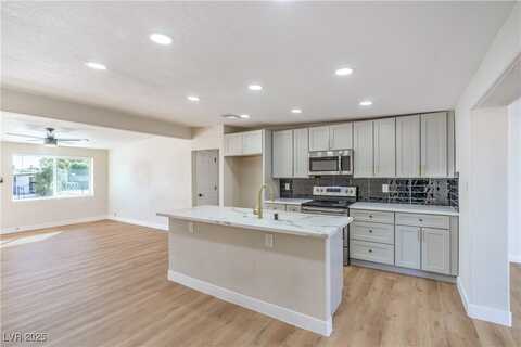 1914 Capistrano Avenue, Las Vegas, NV 89169