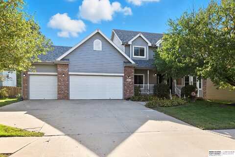 4910 N 136th Street, Omaha, NE 68164