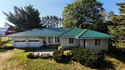 5389 Caberfae Highway, Manistee, MI 49660