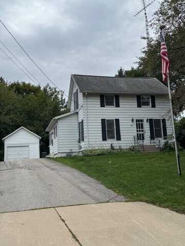 274 E Logan Street, Coloma, MI 49038