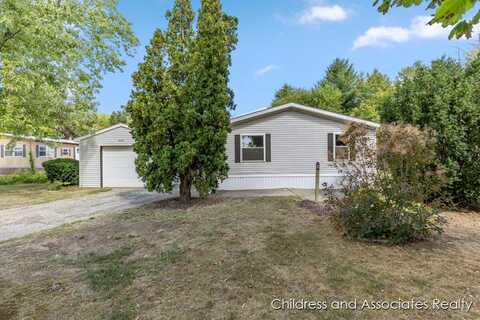2072 Eleanor Street SE, Lowell, MI 49331